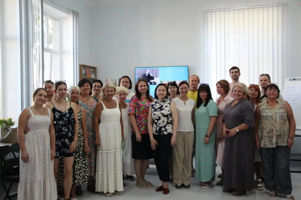 «ПЕРША ПЛАТФОРМА»